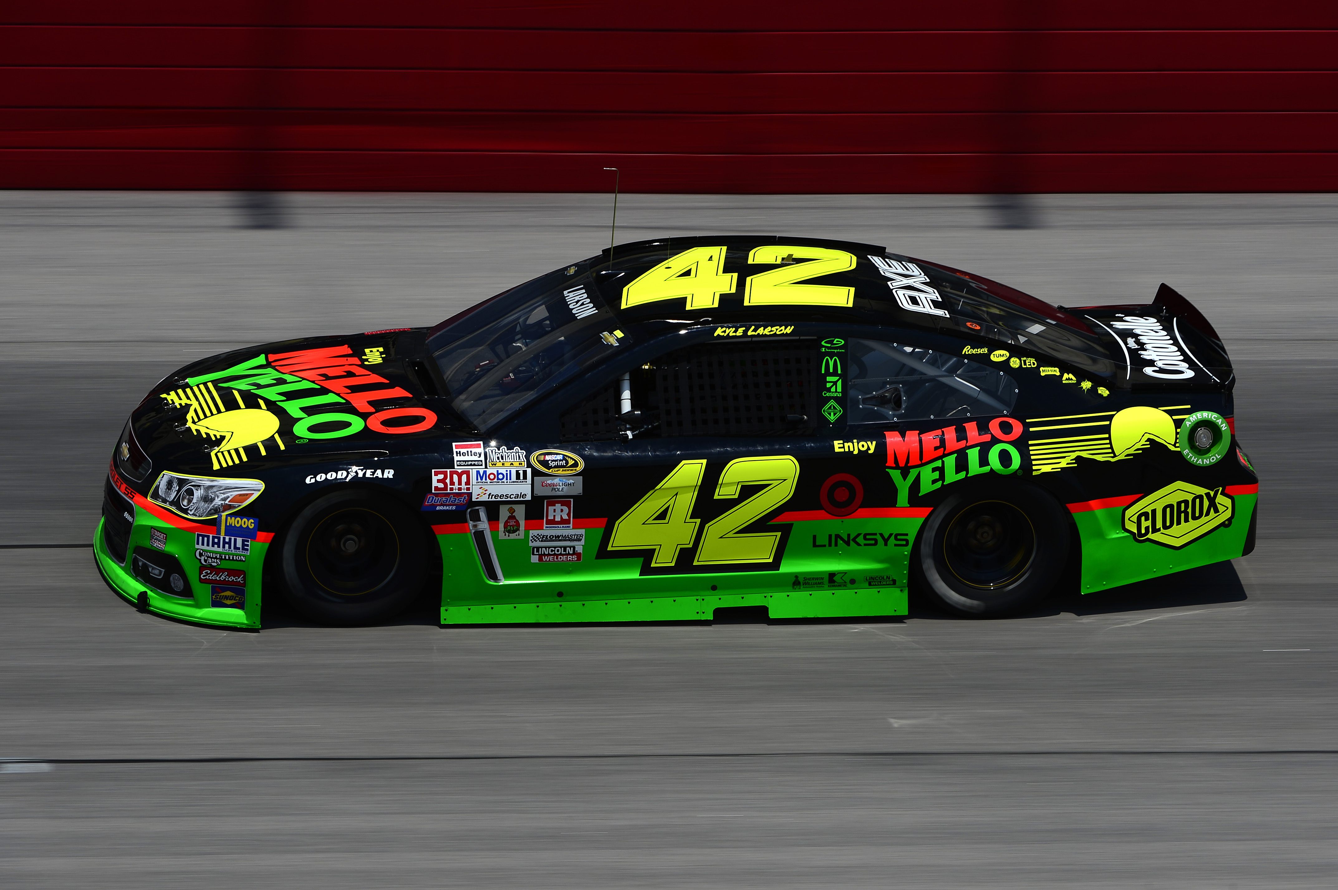 Throwback Paint Schemes from the First Throwback