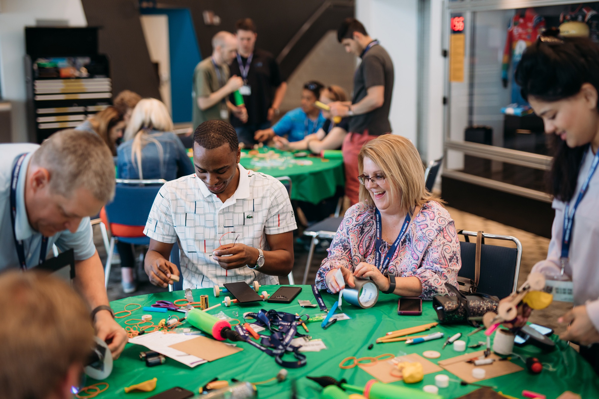 <p><strong>Team</strong> Building</p>